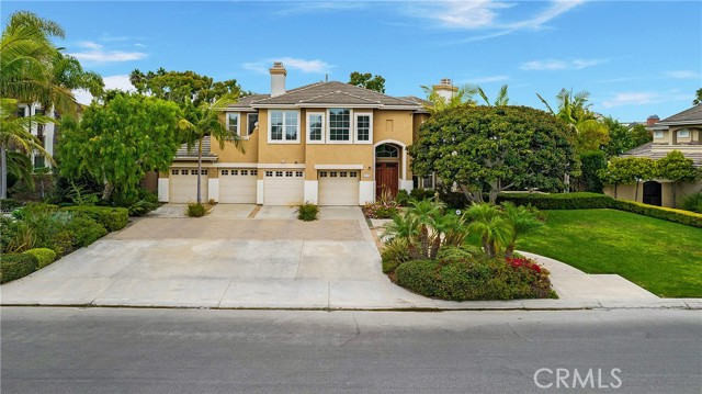 6595 Churchill Dr, Huntington Beach, CA 92648