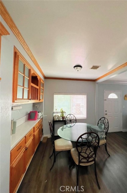 Detail Gallery Image 6 of 32 For 1917 E 61st St, Long Beach,  CA 90805 - 3 Beds | 1 Baths
