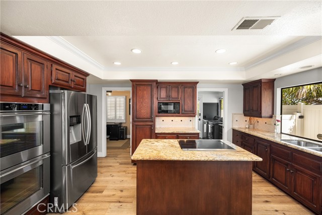 Detail Gallery Image 27 of 70 For 227 S Calle Grande, Orange,  CA 92869 - 3 Beds | 2 Baths