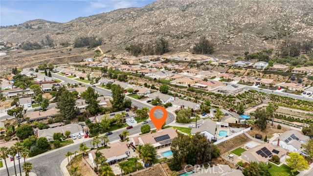 24805 Morning Mist Drive, Moreno Valley CA: https://media.crmls.org/medias/7fabad8c-72c6-4391-ac77-77fa7b76cc68.jpg
