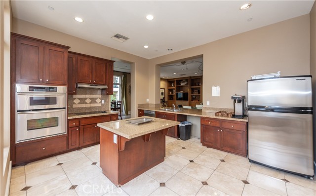 Detail Gallery Image 31 of 31 For 3261 Watermarke, Irvine,  CA 92612 - 1 Beds | 1 Baths