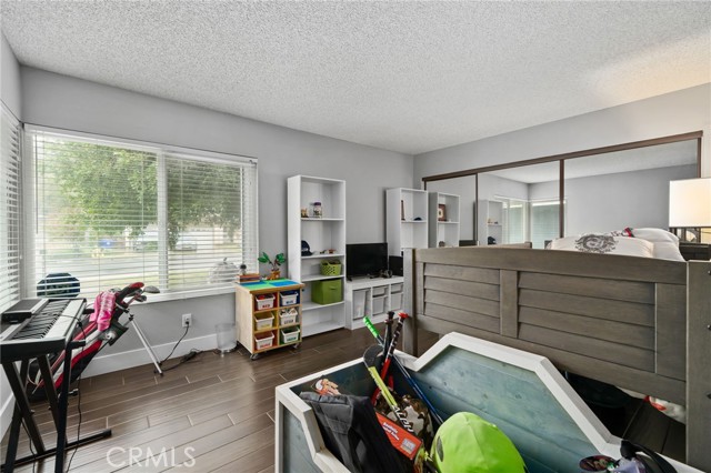 Detail Gallery Image 23 of 31 For 5810 Greens Dr, Riverside,  CA 92509 - 2 Beds | 2 Baths