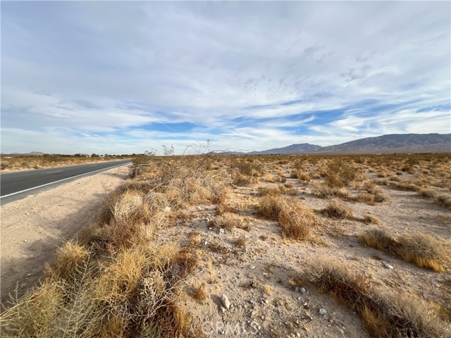 Detail Gallery Image 3 of 8 For 0 Old Woman Springs, Lucerne Valley,  CA 92356 - – Beds | – Baths