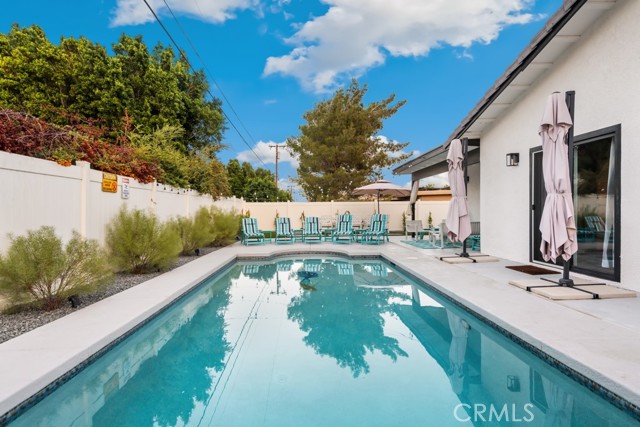 Detail Gallery Image 43 of 60 For 1980 E Rochelle Rd, Palm Springs,  CA 92262 - 5 Beds | 3 Baths