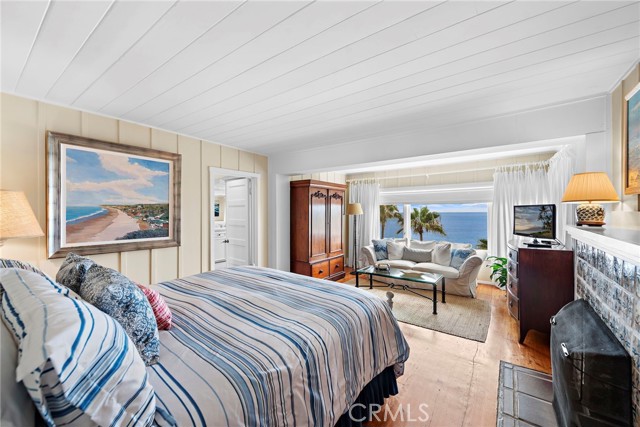 31925 S COAST Highway, Laguna Beach CA: https://media.crmls.org/medias/7fae8af9-e742-4827-a915-62898adaca5a.jpg