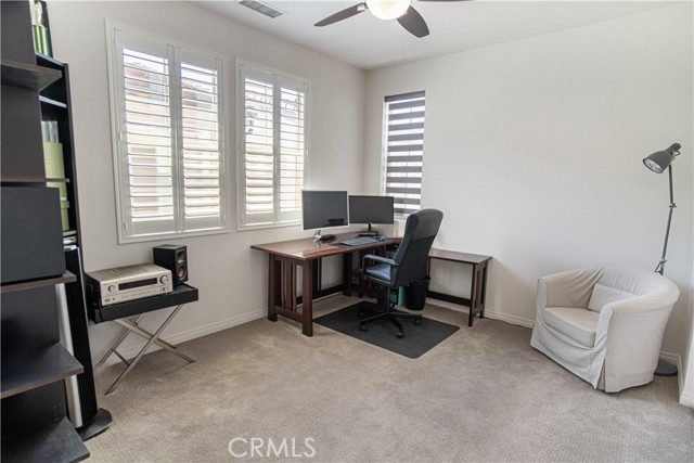 124 Brambles, Irvine CA: https://media.crmls.org/medias/7faec298-9004-445c-9395-910bbd951b3c.jpg