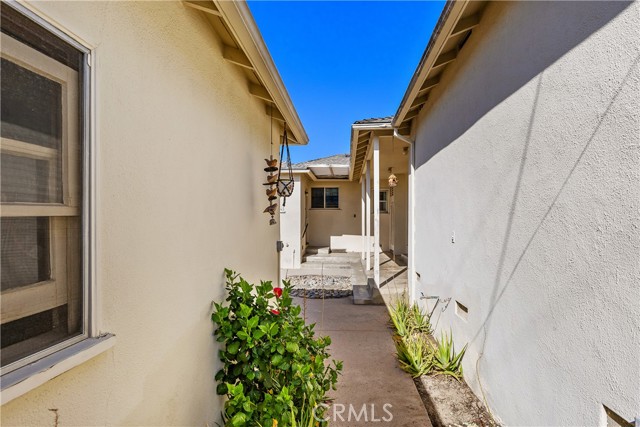Detail Gallery Image 56 of 60 For 249 S Lincoln St, Burbank,  CA 91506 - 3 Beds | 2 Baths