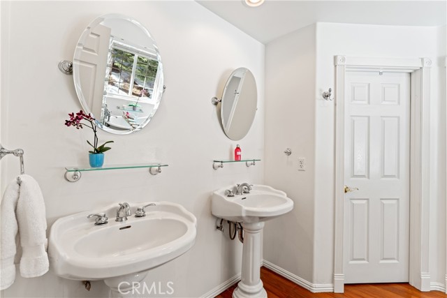 Detail Gallery Image 44 of 72 For 197 Massive Rd, Lake Arrowhead,  CA 92317 - 4 Beds | 3/1 Baths