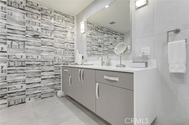 Detail Gallery Image 51 of 75 For 10555 Art St, Shadow Hills,  CA 91040 - 2 Beds | 3 Baths