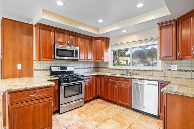 Detail Gallery Image 11 of 37 For 1301 N Walnut St, La Habra,  CA 90631 - 3 Beds | 2 Baths