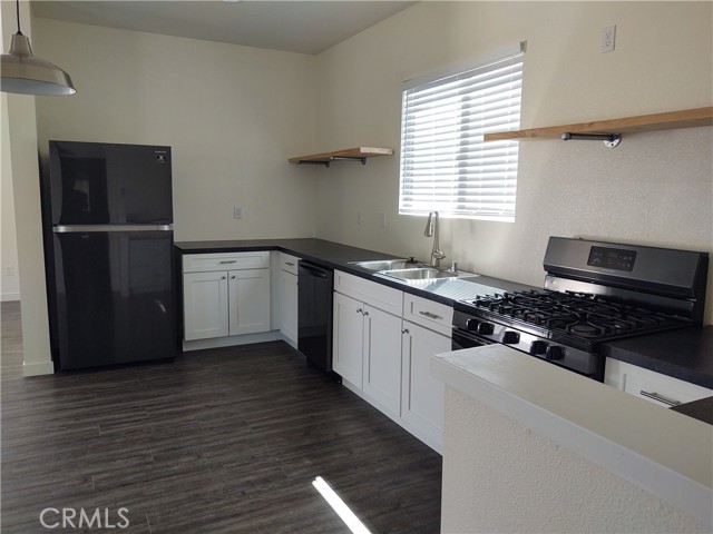 6628 National Park Drive, 29 Palms CA: https://media.crmls.org/medias/7fb124b2-33c9-42e7-a164-6a3dba90e8ec.jpg
