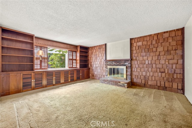 Detail Gallery Image 7 of 19 For 3948 E Lynnwood Ave, Orange,  CA 92869 - 4 Beds | 2 Baths