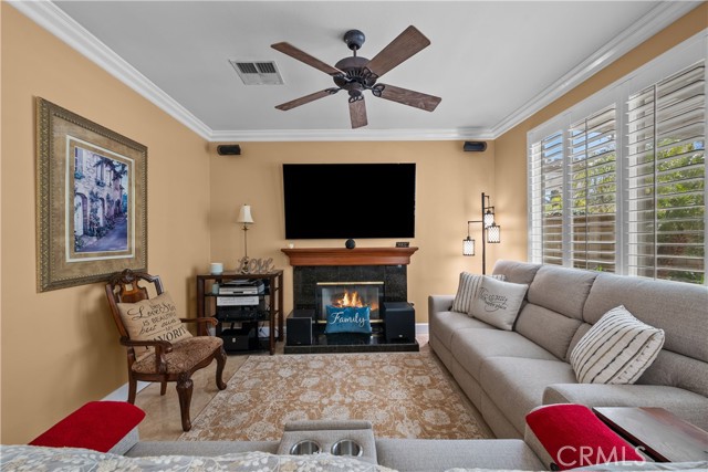 28456 Calex Drive, Valencia CA: https://media.crmls.org/medias/7fb224d5-f2f8-437e-9bc5-409769ded0f0.jpg