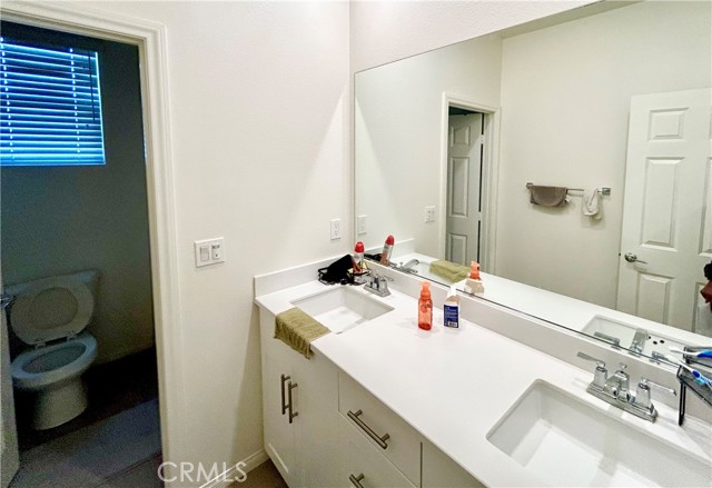 1485 E Laurelwood Drive, San Bernardino CA: https://media.crmls.org/medias/7fb27dd2-3096-446d-8f10-2b3e517f3fe9.jpg