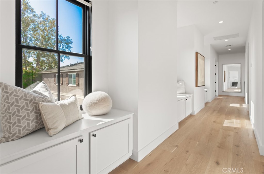 MLS #OC25257066 image #17