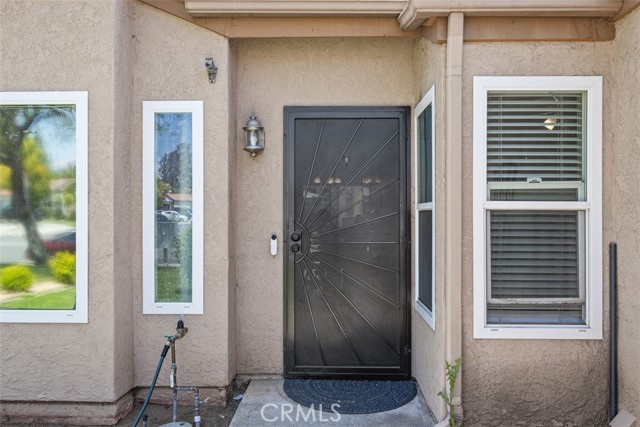 39769 Sunrose Dr, Murrieta CA: https://media.crmls.org/medias/7fb2be7b-6e28-427e-9693-03bacc79e6cc.jpg
