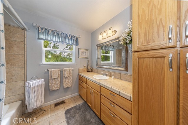 Detail Gallery Image 34 of 75 For 53312 Timberview Rd, North Fork,  CA 93643 - 3 Beds | 2/1 Baths
