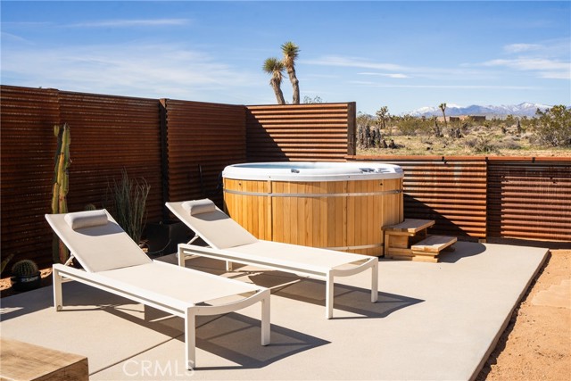3170 Wesley Road, Joshua Tree CA: https://media.crmls.org/medias/7fb37588-6fee-489d-a0fb-8aebcef28af2.jpg