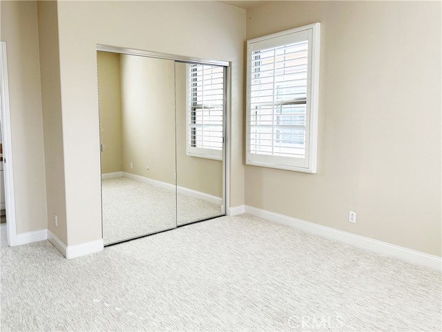 57 Donovan, Irvine CA: https://media.crmls.org/medias/7fb3bb9f-eaed-450e-9228-40b0f7a9224d.jpg