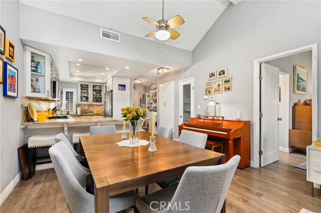 16962 Westwood Lane, Huntington Beach CA: https://media.crmls.org/medias/7fb3d6eb-b198-4752-8e5d-16e541c1eeac.jpg