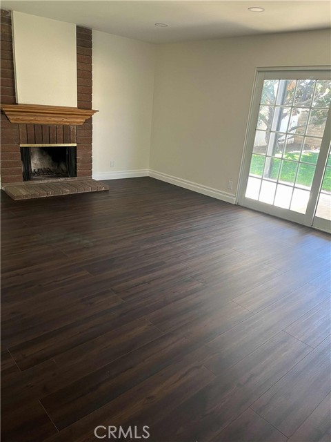 Detail Gallery Image 2 of 9 For 913 Bristol Rd, San Dimas,  CA 91773 - 4 Beds | 3 Baths