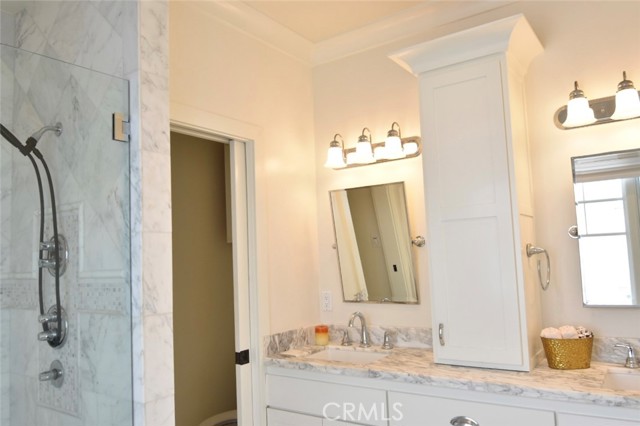 Detail Gallery Image 26 of 40 For 2521 2nd, Corona Del Mar,  CA 92625 - 3 Beds | 3 Baths