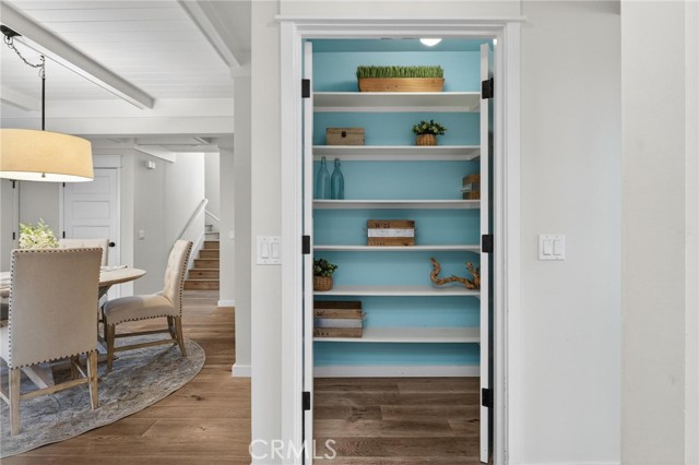 Detail Gallery Image 17 of 41 For 1659 3rd St, Manhattan Beach,  CA 90266 - 4 Beds | 3/1 Baths