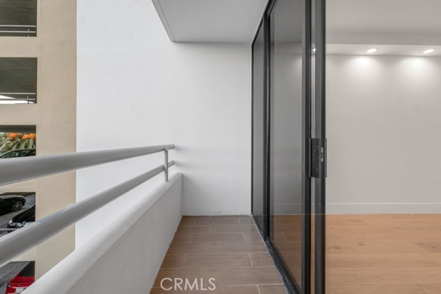 Detail Gallery Image 30 of 47 For 345 Pioneer Dr #601,  Glendale,  CA 91203 - 2 Beds | 2 Baths