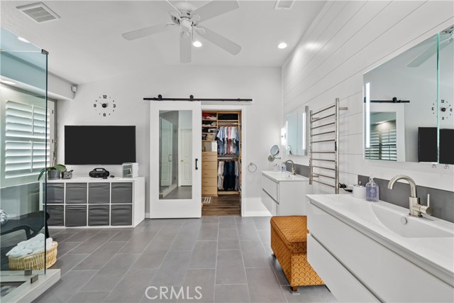 Detail Gallery Image 43 of 56 For 21736 Redwood Canyon, Saugus,  CA 91390 - 4 Beds | 4 Baths