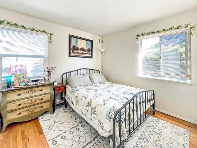 624 North Niagara photo 7
