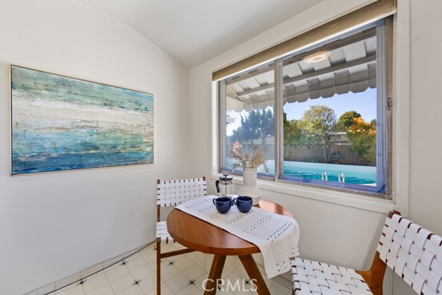 Detail Gallery Image 25 of 51 For 3561 Fela, Long Beach,  CA 90808 - 4 Beds | 2 Baths