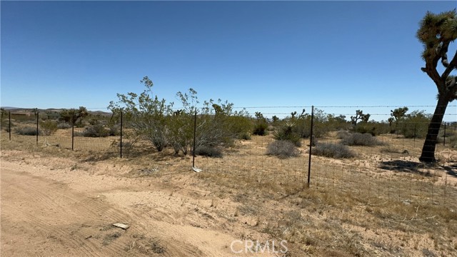 Detail Gallery Image 28 of 47 For 2975 La Habra Ave, Yucca Valley,  CA 92284 - 3 Beds | 2 Baths