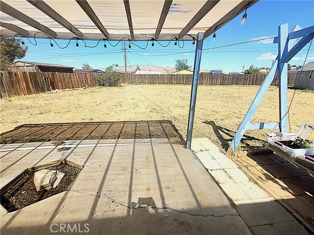 Detail Gallery Image 33 of 36 For 12545 Tonikan Rd, Apple Valley,  CA 92308 - 3 Beds | 1/1 Baths