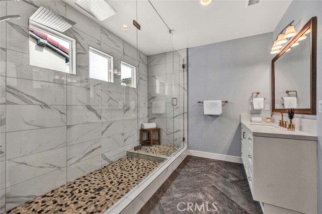 Detail Gallery Image 27 of 37 For 32 Lark, Lake Forest,  CA 92630 - 5 Beds | 4 Baths