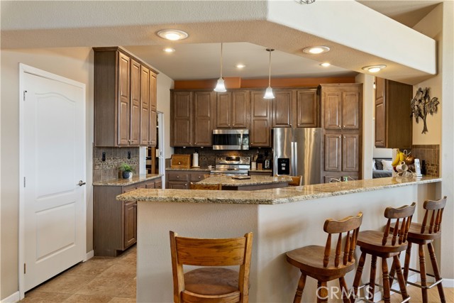 7235 Highland Springs Road, Lakeport CA: https://media.crmls.org/medias/7fb98ffc-fe62-4e97-bd7f-212813050ad9.jpg