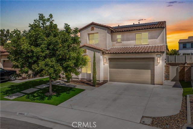 Detail Gallery Image 1 of 72 For 30924 Falling Star Pl, Murrieta,  CA 92563 - 4 Beds | 3 Baths
