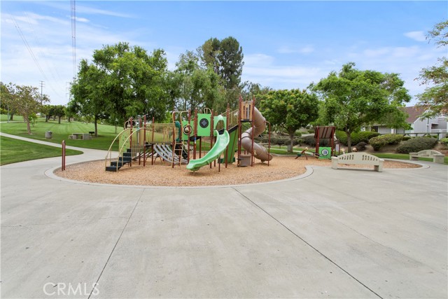 Detail Gallery Image 32 of 33 For 5 Robin Hill Ln, Laguna Hills,  CA 92653 - 3 Beds | 2/1 Baths