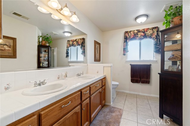 Detail Gallery Image 37 of 55 For 33867 Jennifer Ct, Coarsegold,  CA 93614 - 4 Beds | 3 Baths