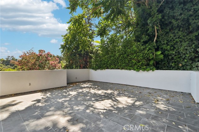 Detail Gallery Image 18 of 75 For 13424 Contour Dr, Sherman Oaks,  CA 91423 - 3 Beds | 4 Baths