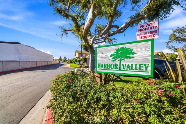 Detail Gallery Image 30 of 44 For 11912 Verbena Ct, Fountain Valley,  CA 92708 - 4 Beds | 3 Baths