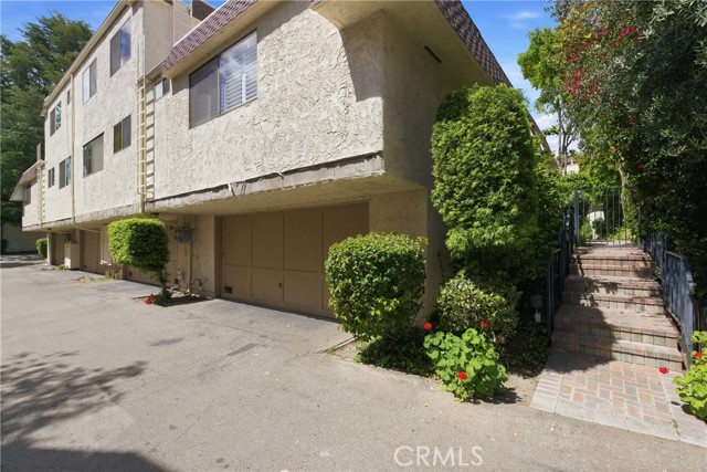 6225 Shoup Avenue, 97 photo 2