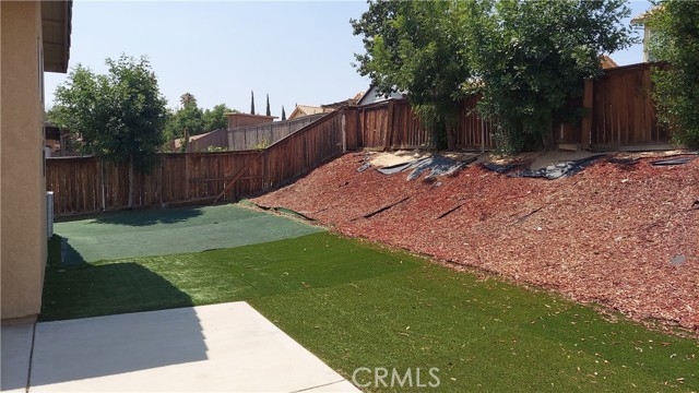 12856 Gifford Way, Victorville CA: https://media.crmls.org/medias/7fbdda1f-2257-44b8-97d7-e0aa01cfeb8b.jpg