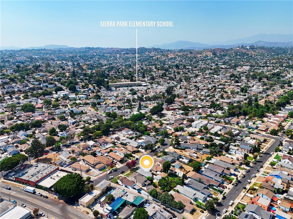https://media.crmls.org/medias/7fbea058-cc7a-4aa2-b620-efa32e3b73fb.jpg?preset=X-Large