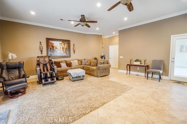 Detail Gallery Image 6 of 48 For 15421 Shelton Dr, Perris,  CA 92570 - 5 Beds | 3/1 Baths