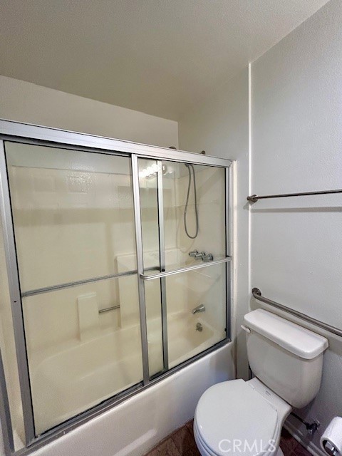 Detail Gallery Image 17 of 32 For 5821 Sylmar Ave #4,  Van Nuys,  CA 91401 - 2 Beds | 2 Baths