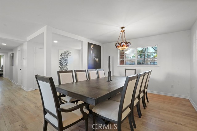 12446 Kenny Drive, Granada Hills CA: https://media.crmls.org/medias/7fbffd74-c5dc-4900-b092-21f3f6ebc4e8.jpg
