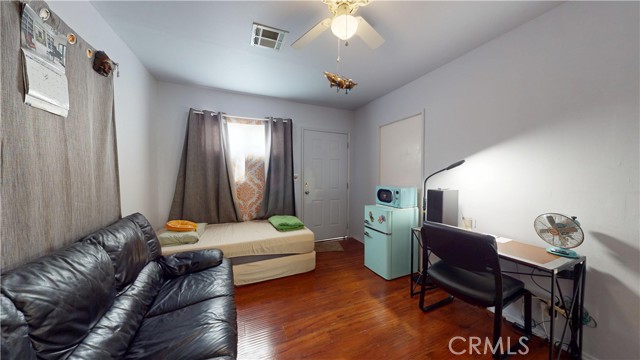 Detail Gallery Image 41 of 49 For 9551 Arleta Ave, Arleta,  CA 91331 - 5 Beds | 4 Baths