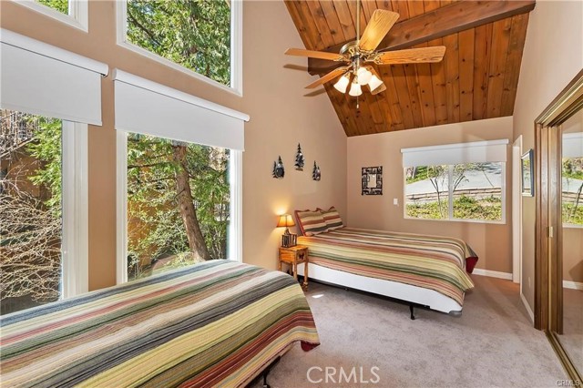 Detail Gallery Image 27 of 52 For 27513 W Shore Rd, Lake Arrowhead,  CA 92352 - 6 Beds | 4/1 Baths