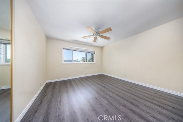 29 Farragut, Irvine CA: https://media.crmls.org/medias/7fc1bfac-1714-4d72-8fe4-0533ca2bd1aa.jpg