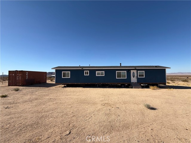 60588 Herdmans Road, Landers CA: https://media.crmls.org/medias/7fc2e05e-448d-4212-8b6c-26bd2e6e894d.jpg
